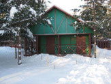 Зимний дом на берегу Олонки и Ладоги в сосновом бору